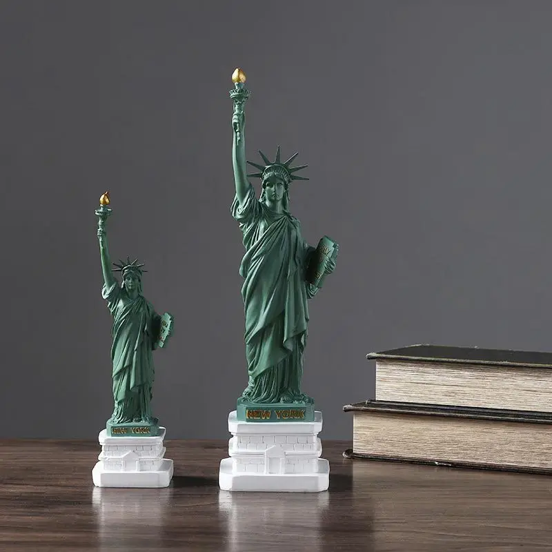 Statue of Liberty Model Desk A - Travel Accessories New York 评论和价格